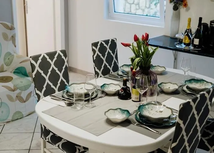 ゲストハウス Palma マリ・ロシニュ